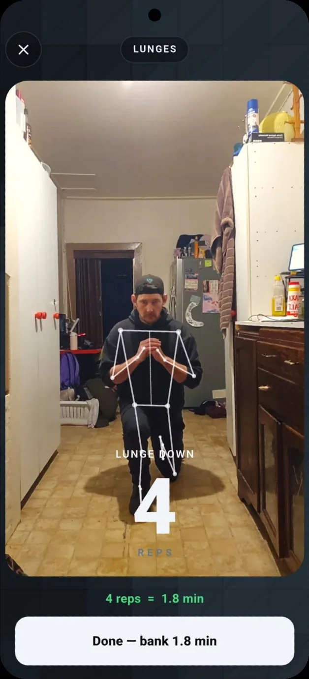 GainLock counting reps with on-device pose tracking